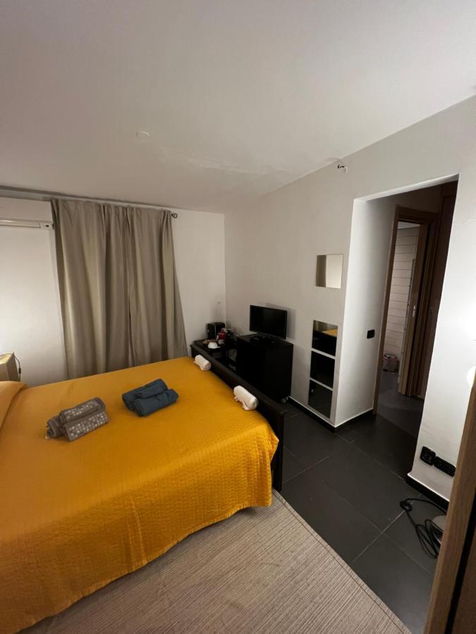 Bed and Breakfast Beb Dell Arechi Salerno Exterior foto